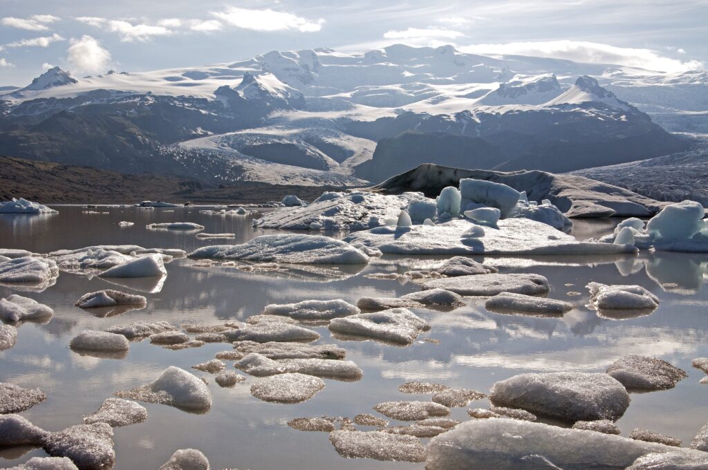 Jökulsárlón with Vatnajökull (Iceland)